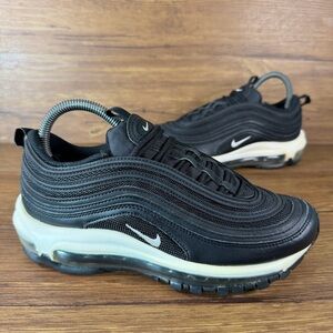 Nike Air Max 97 Black Sneakers Women’s Size 7 Leather Shoes